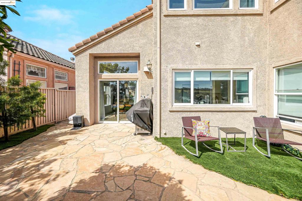 GLEN COVE - Residential