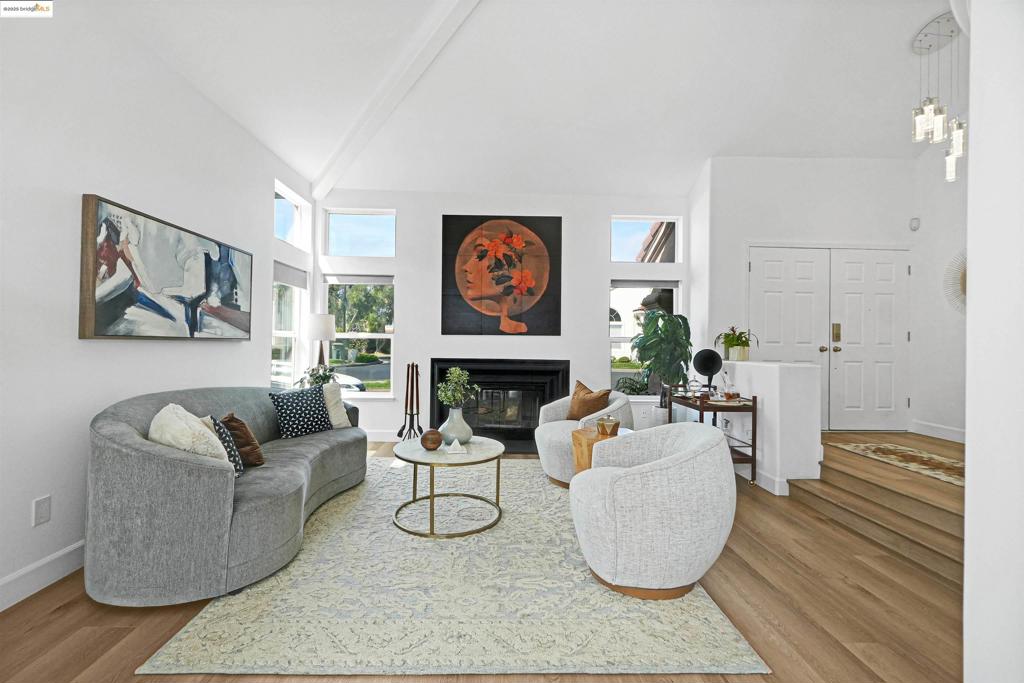 GLEN COVE - Residential