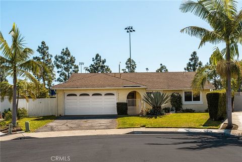 Photo of 24751 Camarillo St, Dana Point, CA 92629 (MLS # PW26055633)