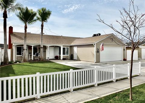 6112 Winslow Huntington Beach CA 92647
