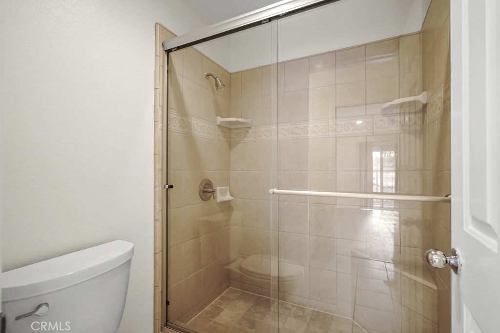 Shadow Ridge (A) (833) - Residential Lease