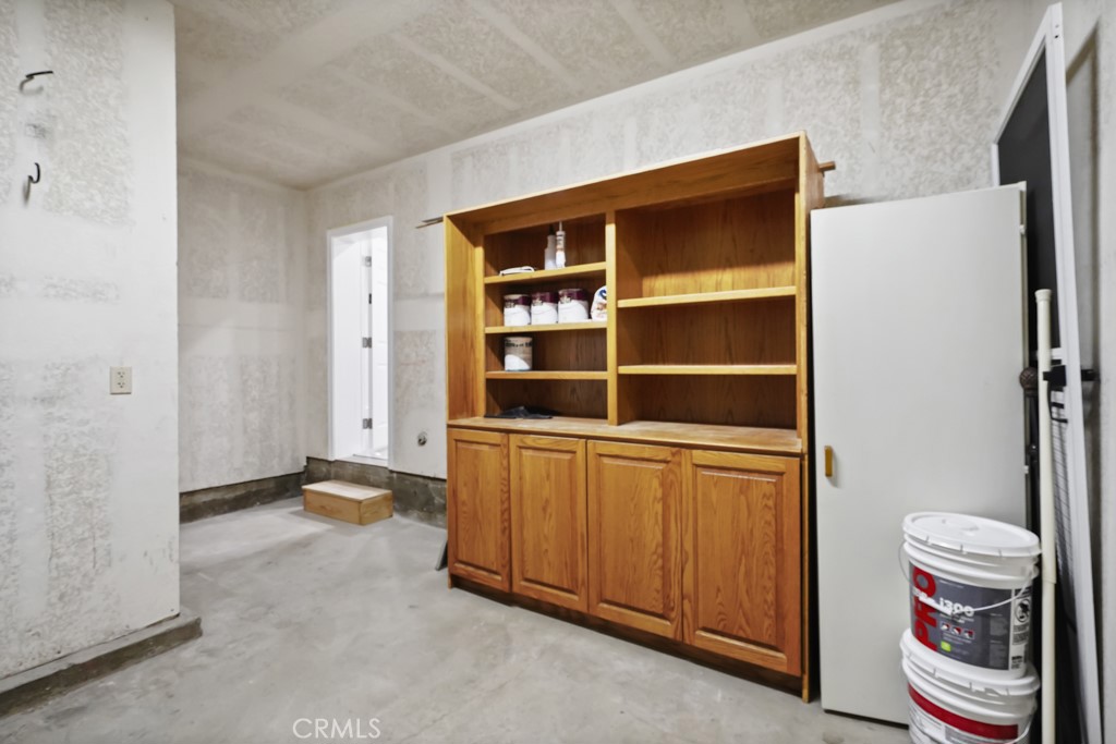 Shadow Ridge (A) (833) - Residential Lease