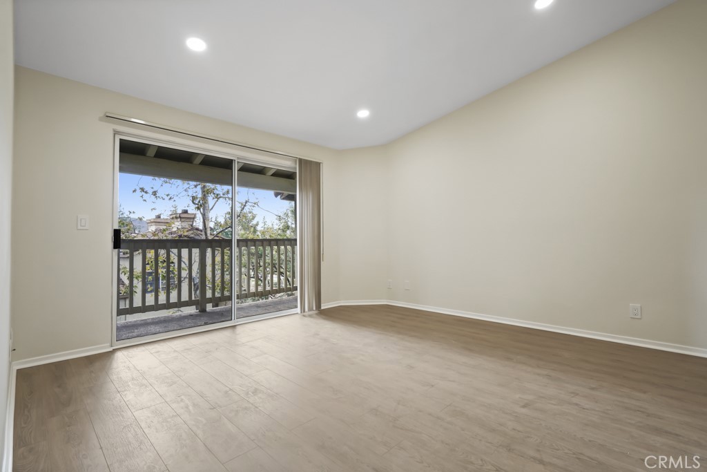 Shadow Ridge (A) (833) - Residential Lease