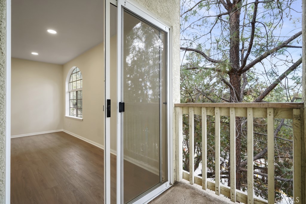 Shadow Ridge (A) (833) - Residential Lease