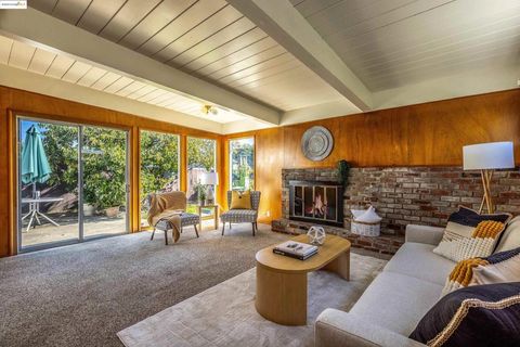 Photo of 1176 Via Los Trancos, San Lorenzo, CA 94580 (MLS # 41115948) Photo of 1176 Via Los Trancos, San Lorenzo, CA 94580 (MLS # 41115948)