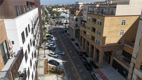 Tiny photo for 301 Mission Avenue #409, Oceanside, CA 92054 (MLS # SW26158691)