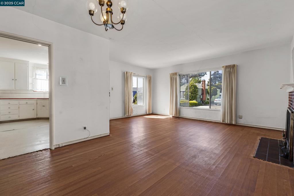 BERKELEY - Residential