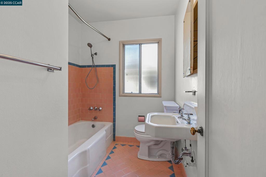 BERKELEY - Residential