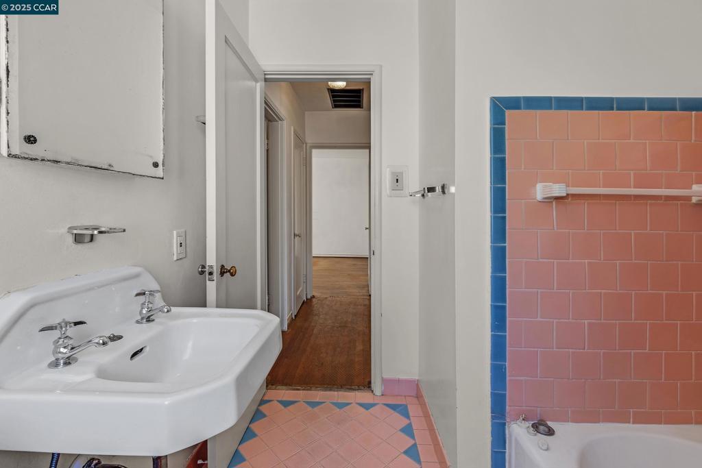 BERKELEY - Residential