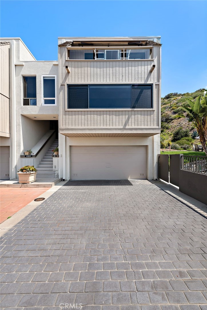 Laguna Ocean Vista Condos (LOV) - Residential Lease