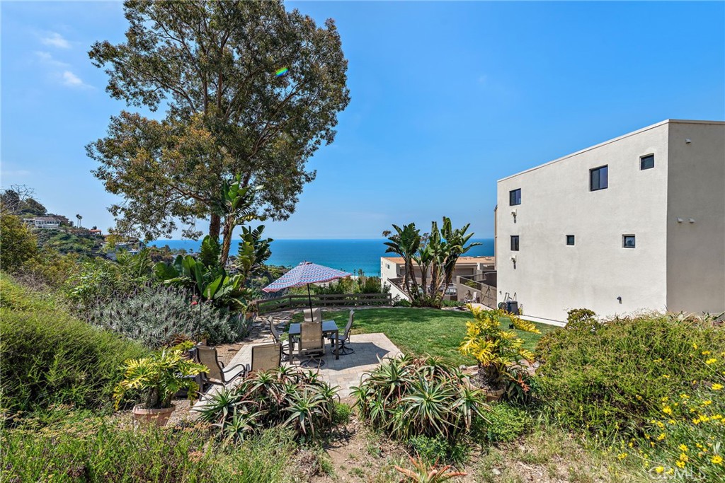 Laguna Ocean Vista Condos (LOV) - Residential Lease