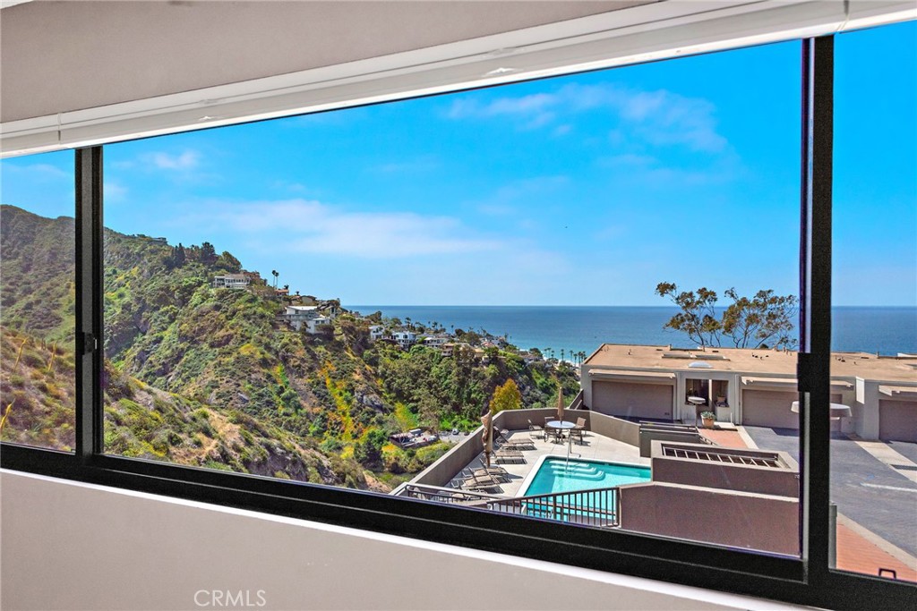 Laguna Ocean Vista Condos (LOV) - Residential Lease