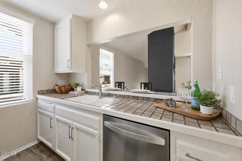 Tiny photo for 2226 Martinique Lane, Oxnard, CA 93035 (MLS # V1-38245)
