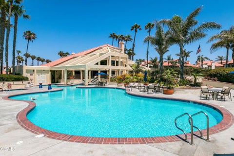 Tiny photo for 2226 Martinique Lane, Oxnard, CA 93035 (MLS # V1-38245)