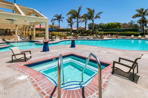 Tiny photo for 2226 Martinique Lane, Oxnard, CA 93035 (MLS # V1-38245)