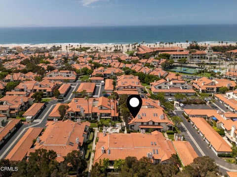 Tiny photo for 2226 Martinique Lane, Oxnard, CA 93035 (MLS # V1-38245)