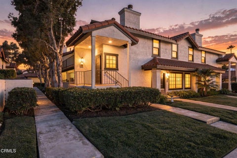Photo of 2226 Martinique Lane, Oxnard, CA 93035 (MLS # V1-38245)
