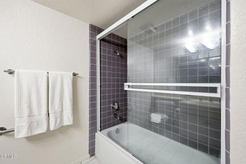 Tiny photo for 2226 Martinique Lane, Oxnard, CA 93035 (MLS # V1-38245)