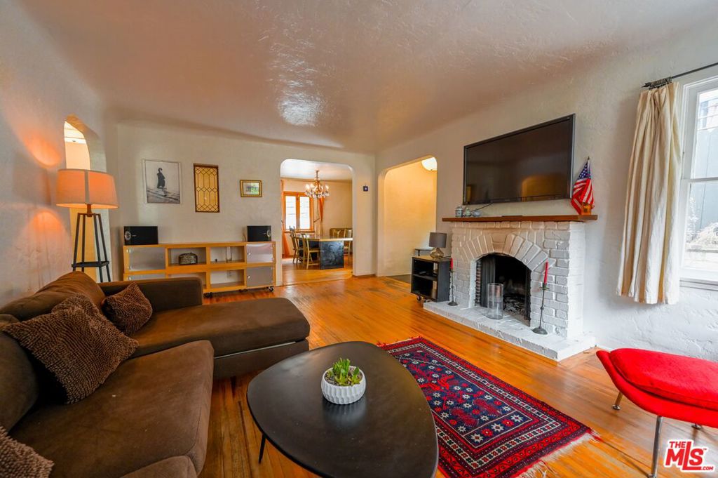 8410 kirkwood drive