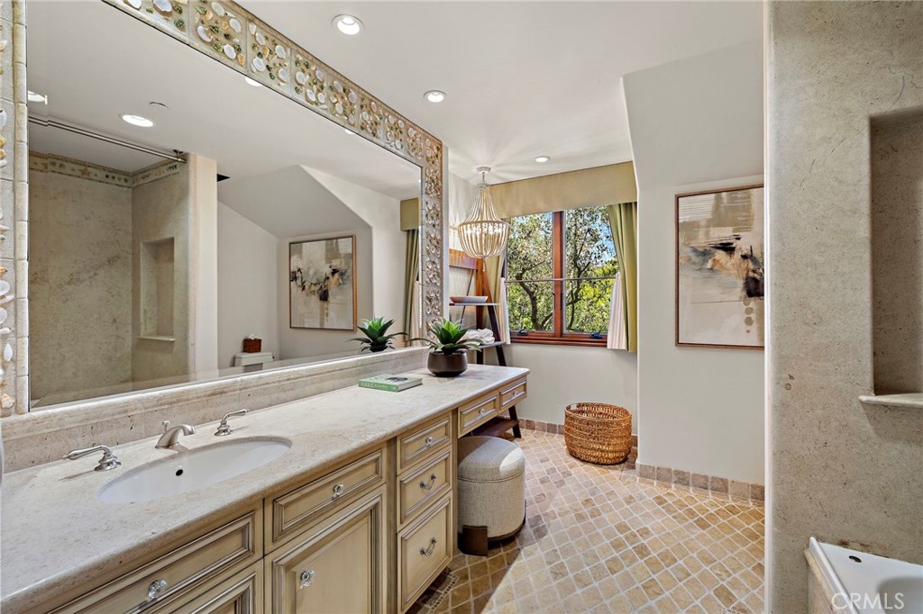 Spyglass Hill (SPYH) - Residential
