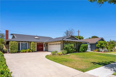 Photo of 927 S Hilda Street, Anaheim, CA 92806 (MLS # LG26187412)