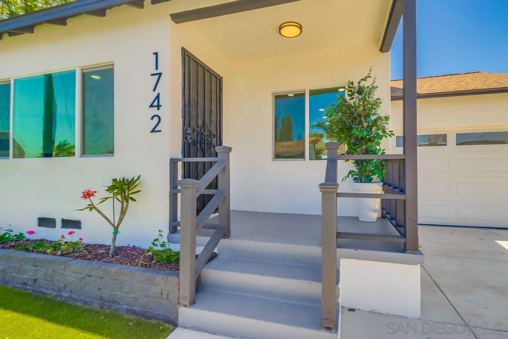 Photo of 1742 Rowan St St, San Diego, CA 92105 (MLS # 250042062SD)