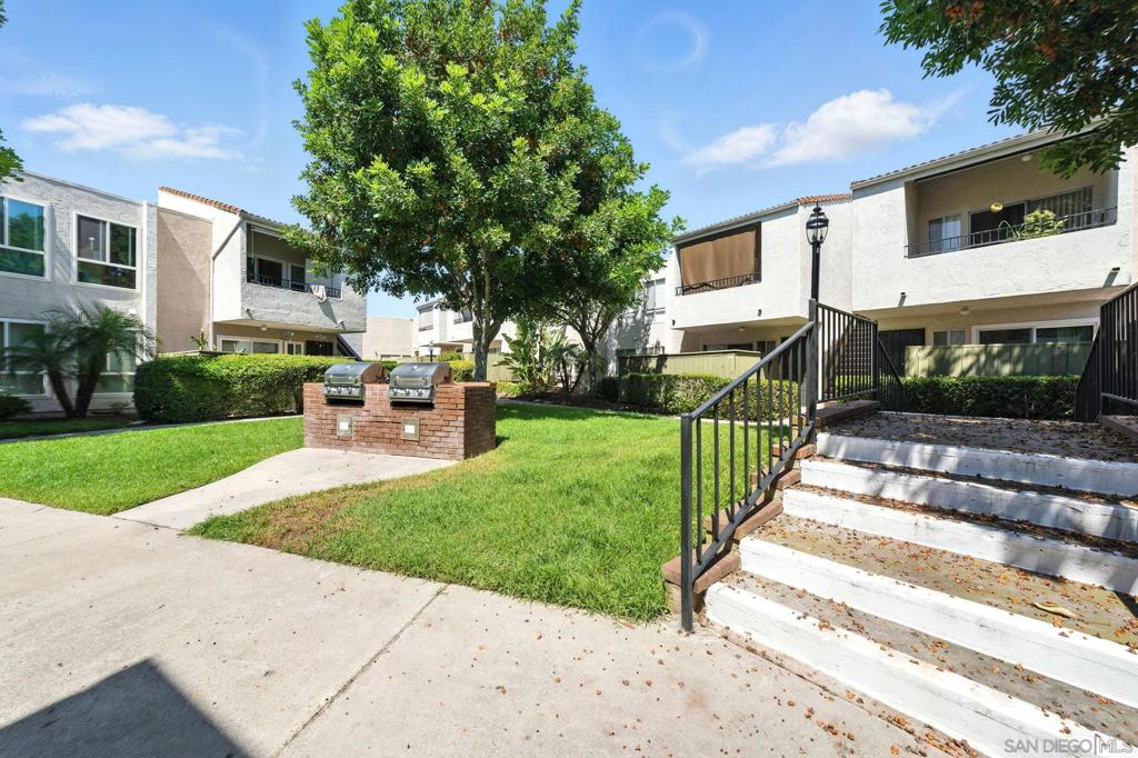 Serra Mesa - Residential