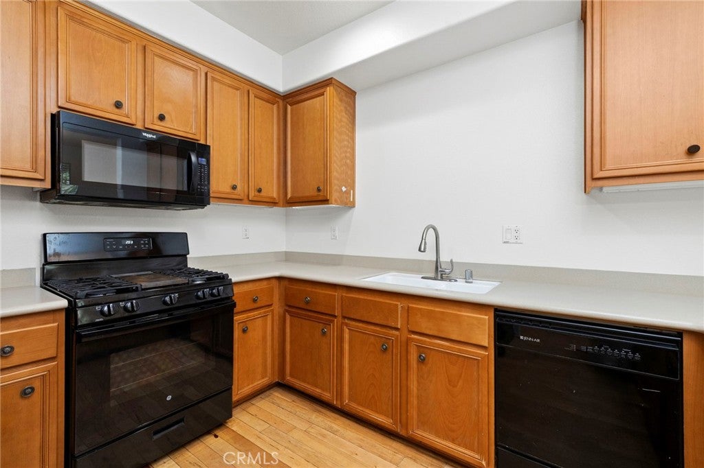 4 Toribeth Street 8