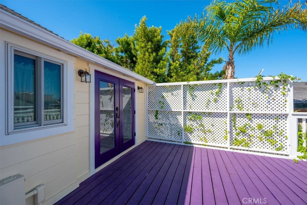 East of 101(500) - Residential