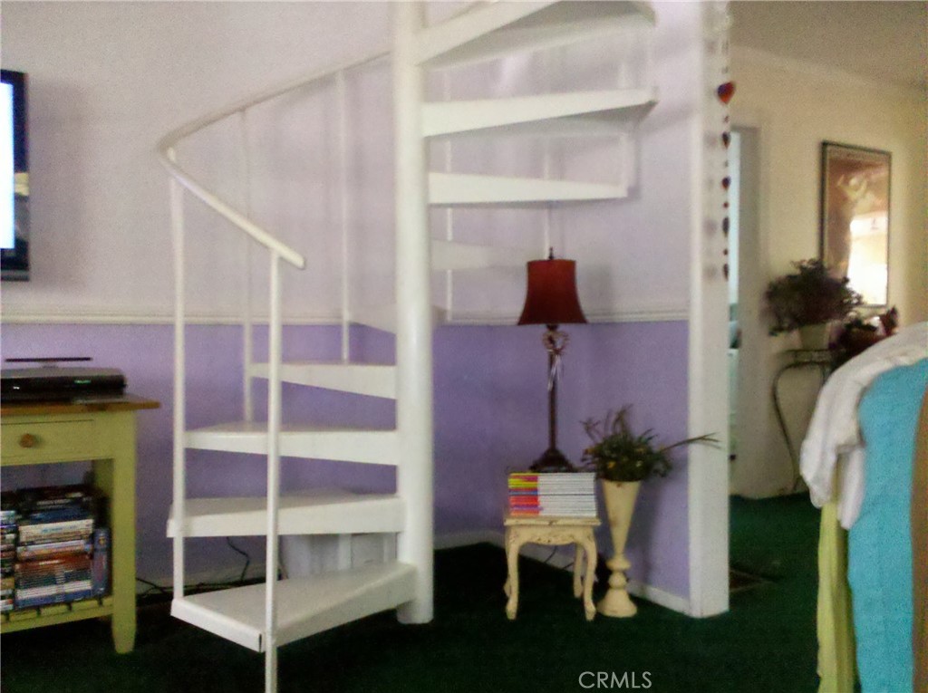 East of 101(500) - Residential