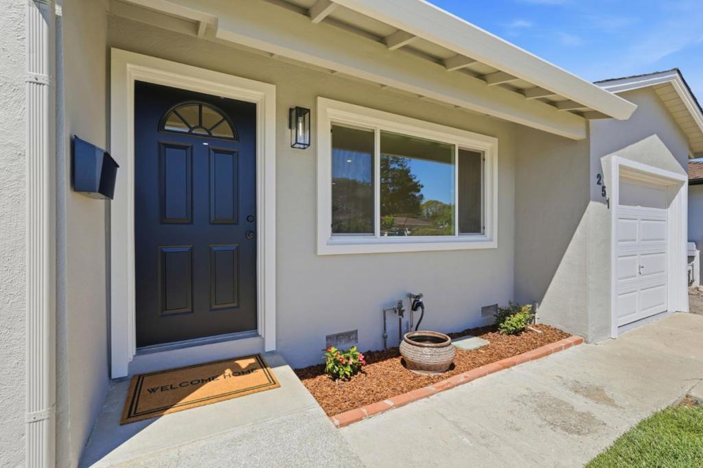 251 Del Norte Avenue