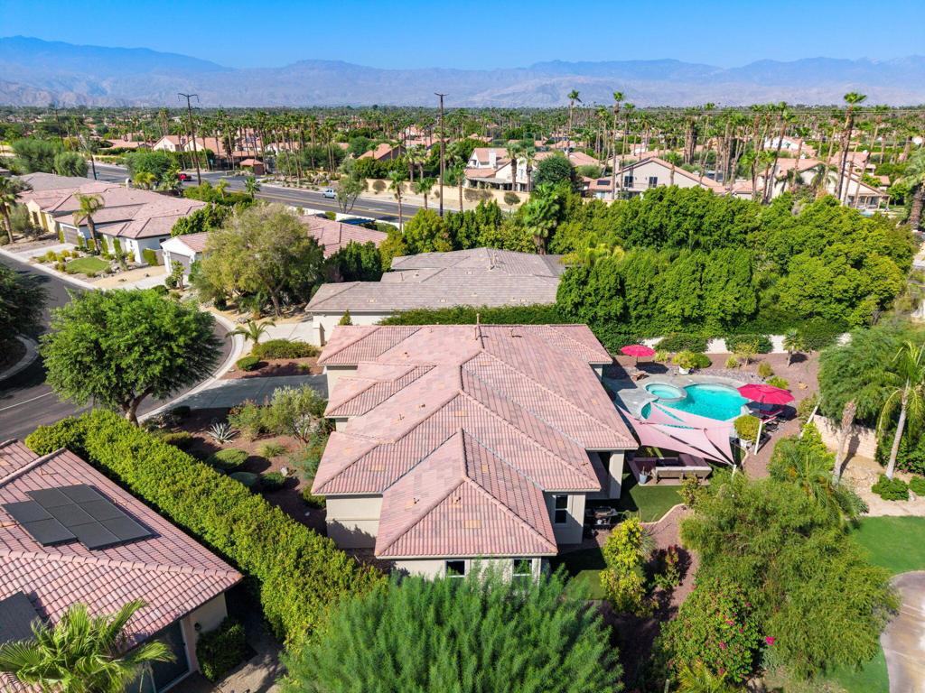 102 Tesori Drive