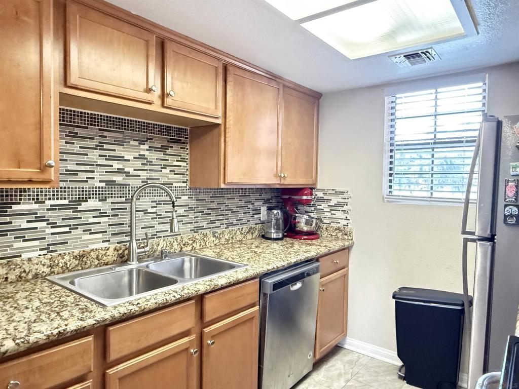 12079 ALTA CARMEL COURT 22