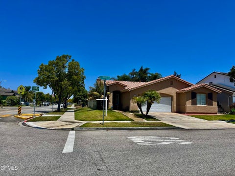 Tiny photo for 1007 Mika Way, Oxnard, CA 93030 (MLS # V1-36504)