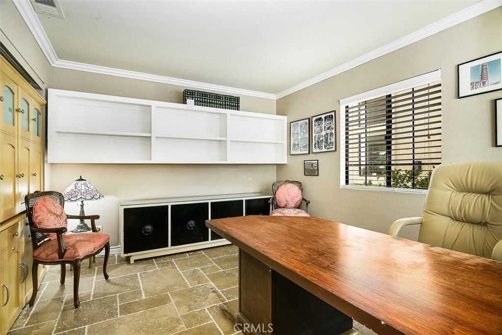 1718 Tecalote Drive 9