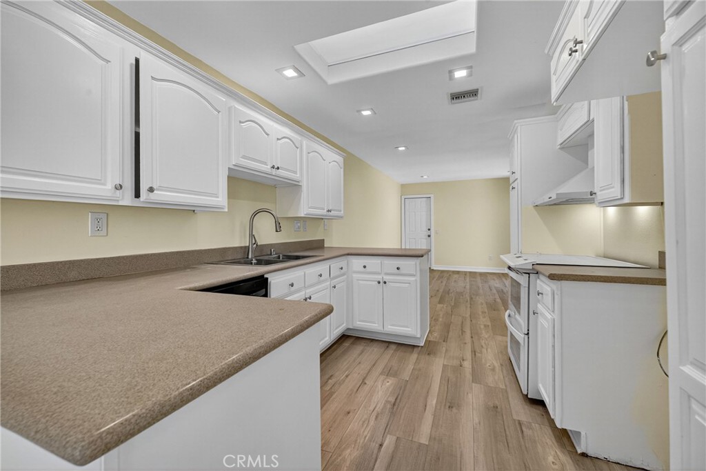 Unknown (999) - Residential Lease
