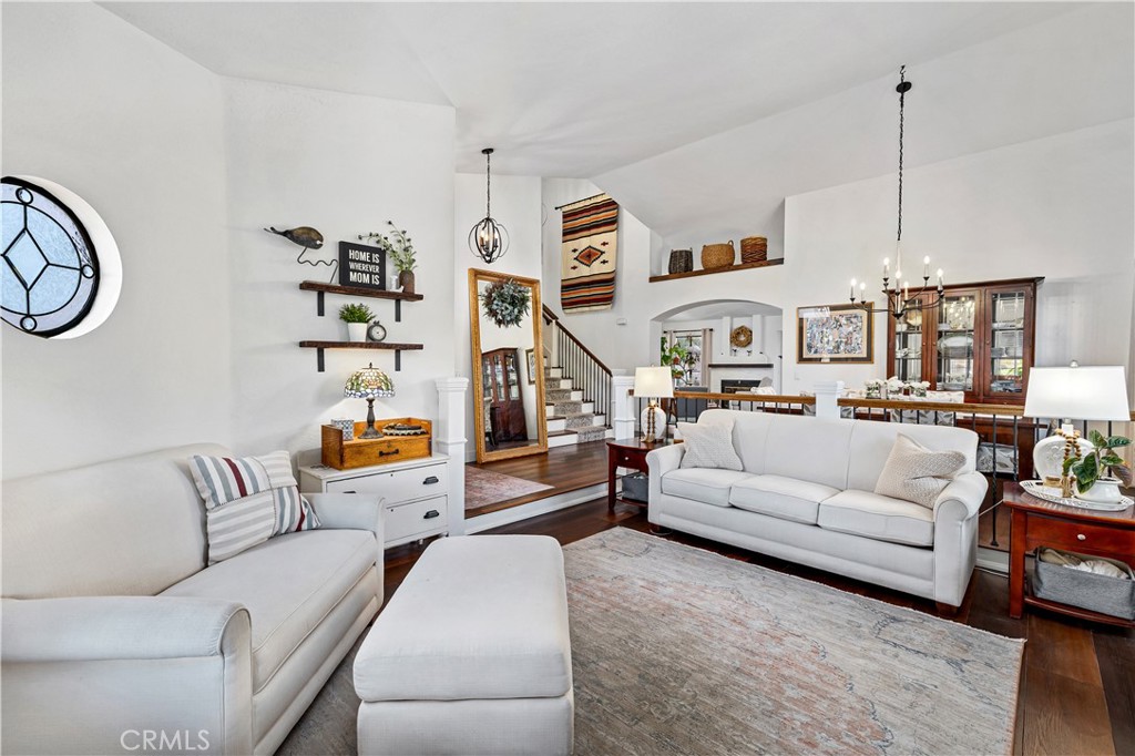 La Verne, California, 91750, United States, 4 Bedrooms Bedrooms, ,3 BathroomsBathrooms,Residential,Pending,2041353