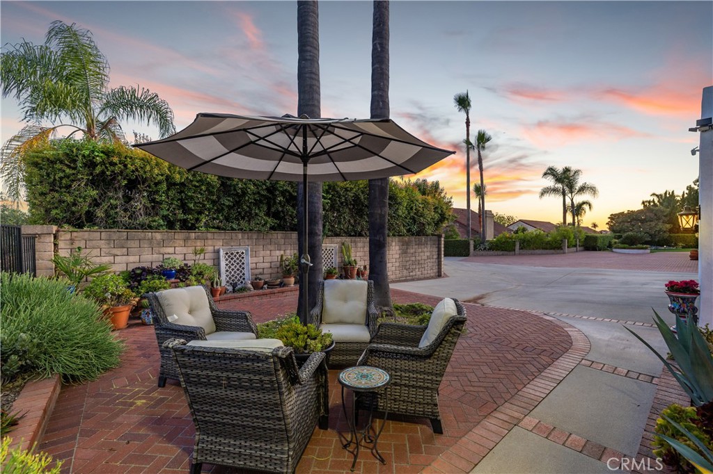 La Verne, California, 91750, United States, 4 Bedrooms Bedrooms, ,3 BathroomsBathrooms,Residential,Pending,2041353