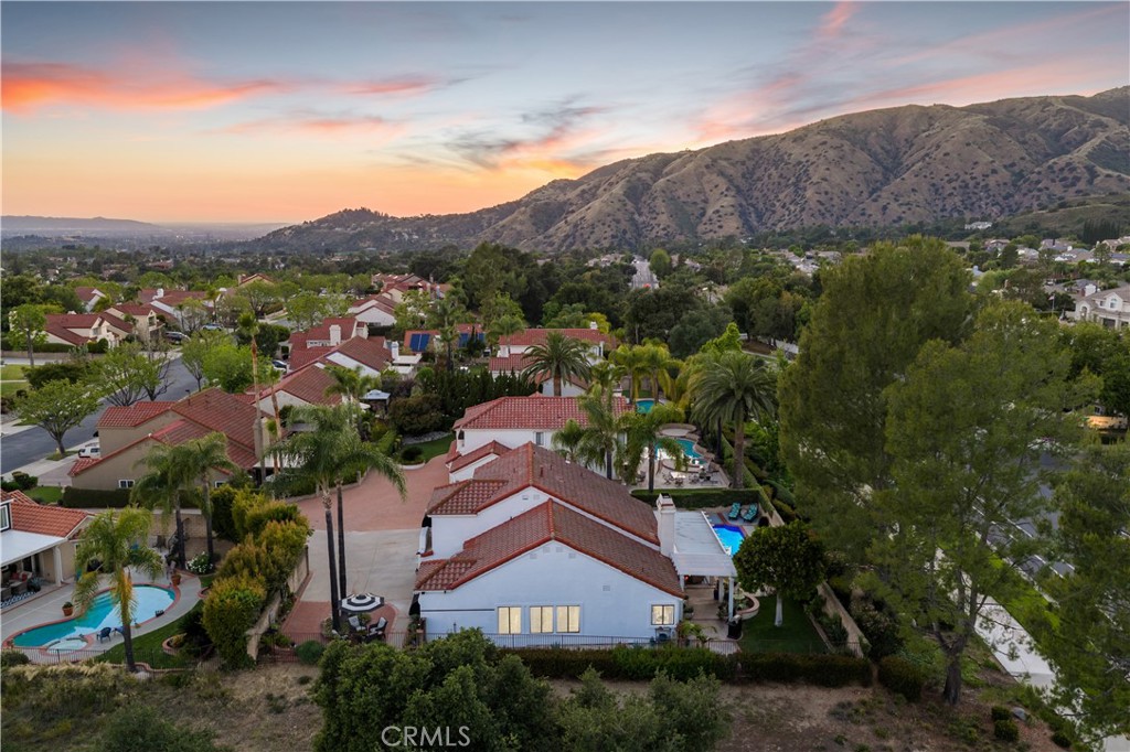 La Verne, California, 91750, United States, 4 Bedrooms Bedrooms, ,3 BathroomsBathrooms,Residential,Pending,2041353