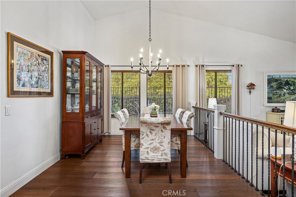La Verne, California, 91750, United States, 4 Bedrooms Bedrooms, ,3 BathroomsBathrooms,Residential,Pending,2041353