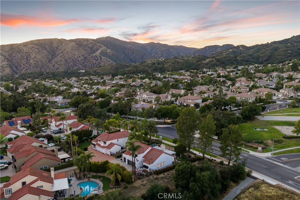 La Verne, California, 91750, United States, 4 Bedrooms Bedrooms, ,3 BathroomsBathrooms,Residential,Pending,2041353
