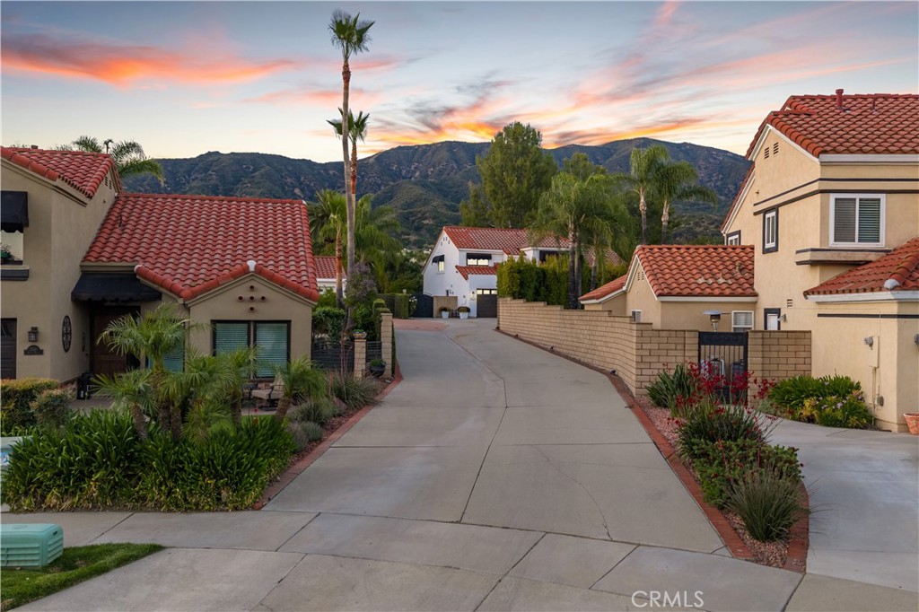 La Verne, California, 91750, United States, 4 Bedrooms Bedrooms, ,3 BathroomsBathrooms,Residential,Pending,2041353