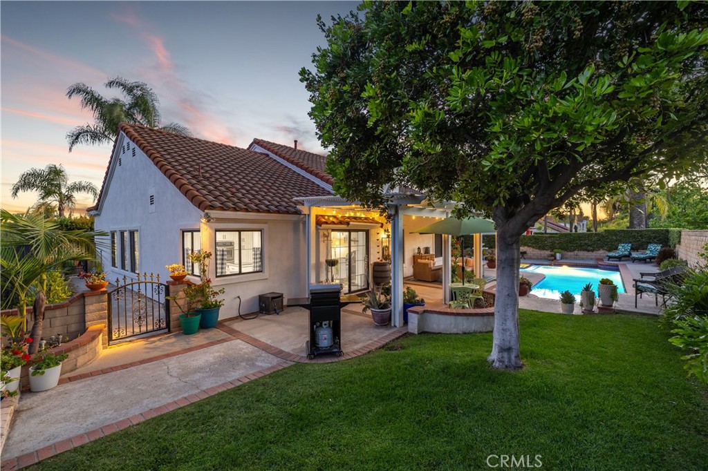 La Verne, California, 91750, United States, 4 Bedrooms Bedrooms, ,3 BathroomsBathrooms,Residential,Pending,2041353