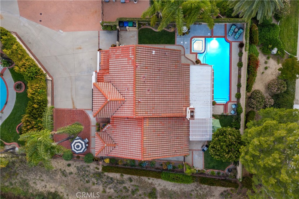 La Verne, California, 91750, United States, 4 Bedrooms Bedrooms, ,3 BathroomsBathrooms,Residential,Pending,2041353