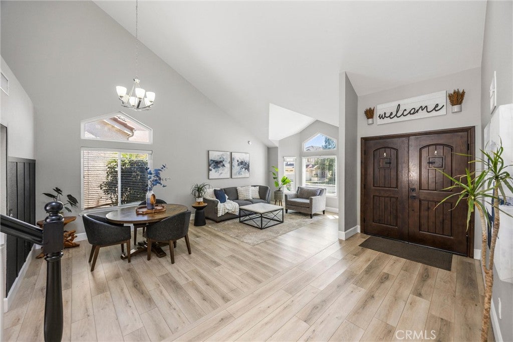 1427 Lookout Court