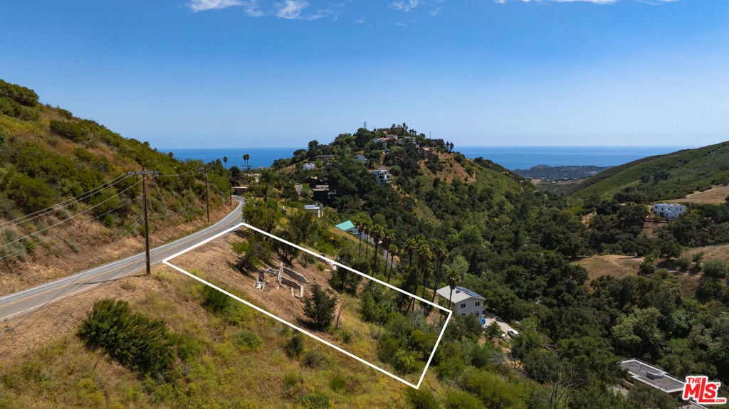 4015 Latigo Canyon Road