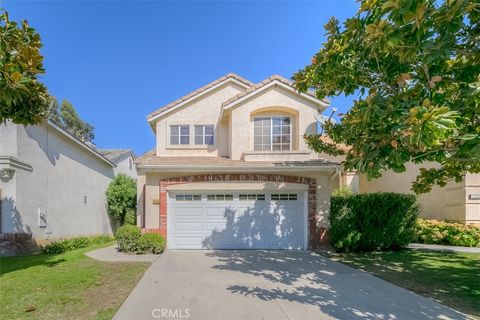 Photo of 2568 La Salle Pointe, Chino Hills, CA 91709 (MLS # CV26068701)