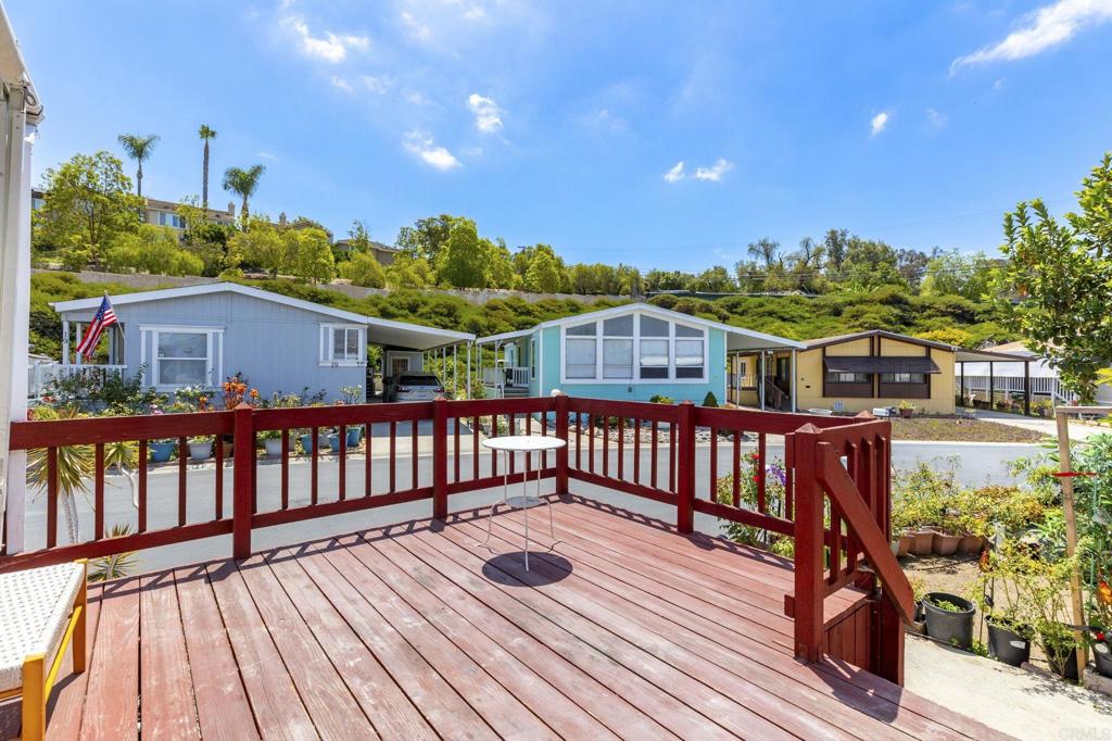 200 S Emerald Dr. #71