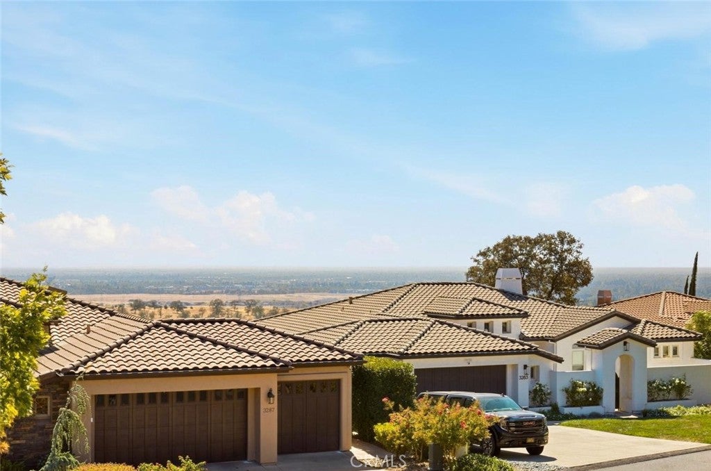 3290 Summit Ridge Terrace