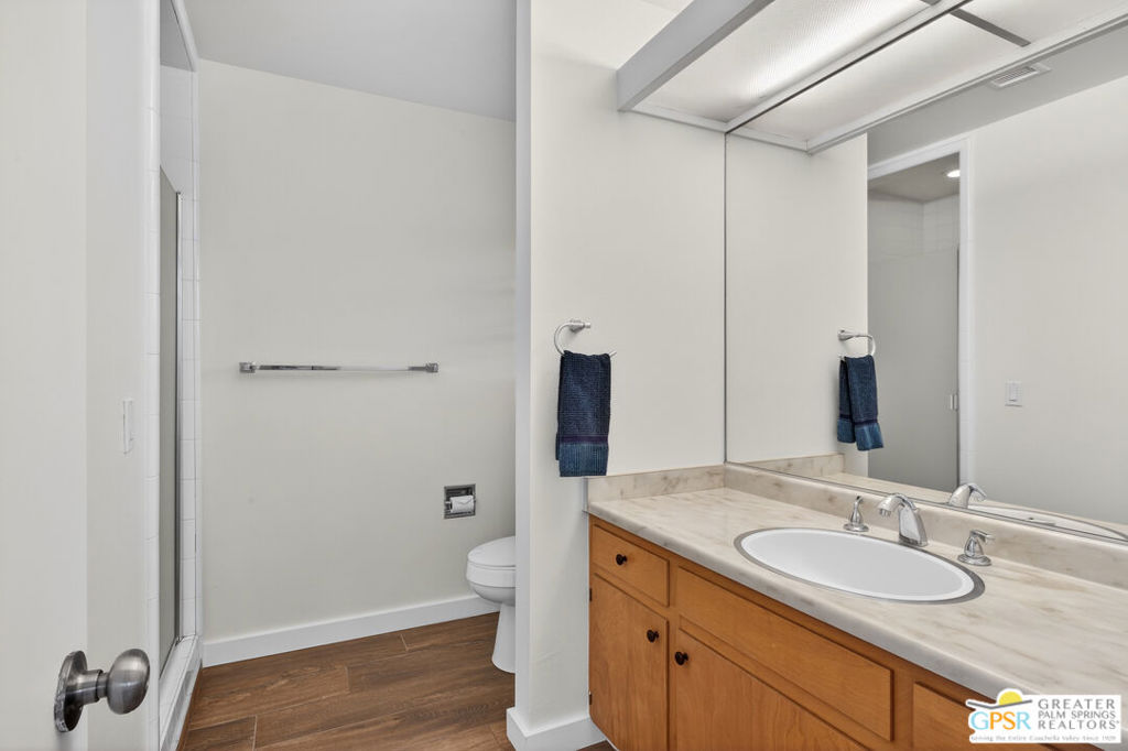 Tennis Club - Residential